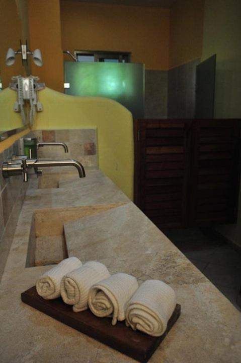 La Hacienda Cancun- El Ramonal, Monkey Sanctuary Hotel Habitación foto